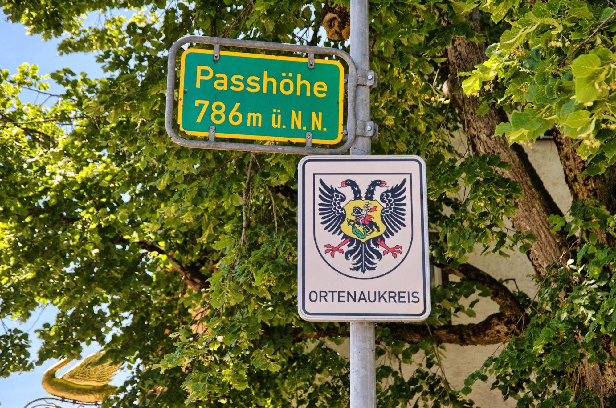 Landgasthof Zum Schwanen Hornberg Exterior foto